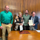 Firma del acuerdo entre la Diputación y el Sporting.
