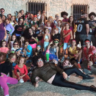 Vecinos de Alcoba de la Torre en una celebración