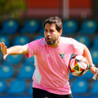 El entrenador del Talavera, Luis Ayllón, durante un entrenamiento.