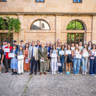 La Fundación Antonio Machado premia a 45 alumnos de diversas provincias por su implicación en difundir los valores mediambientales que recoge 'Campos de Castilla'.