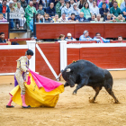 El torero soriano Rubén Sanz en su primero del Domingo de Calderas.