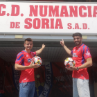 Gexan Elosegui y Jony González durante su presentación como jugadores del Numancia.