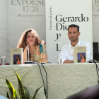 Josefina Aguilar y Enrique Rubio en la presentación del libro.