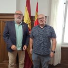 Miguel Latorre y Luis Cano en la Subdelegación del Gobierno de Soria.