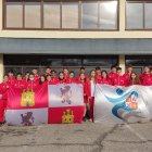 Atletas sub 16 y sub 18 de la Federación de Atletismo de Castilla y León en su último Campeonato.