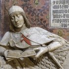 Escultura en el interior de la catedral de Sigüenza.