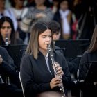 Jóvenes componentes de la Banda de Música durante el concierto.