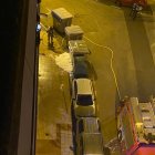 Intervención de los bomberos de Soria en el incendio de un contenedor.