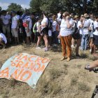 Protestas por la construcción de la granja en Cidones en una foto de archivo.