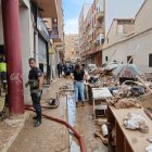 Bomberos de Soria interviniendo en una zona afectada gravemente por la DANA.