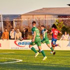 La Ciudad Deportiva acogió el derbi de Regional entre el CD Numancia B y el CD San José.