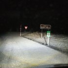 Precaución extrema cuando las carreteras presentan placas de hielo.
