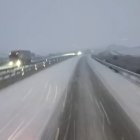 Nieve sobre la autovía A-15 esta mañana.