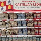 Productos de Castilla y León en las estanterías de un Alcampo.