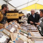 La consejera de Agricultura y el alcalde de Valladolid en una muestra de productos Tierra de Sabor.