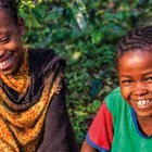 Captura del lema de la campaña de Manos Unidas.