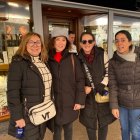 Díaz Ayuso, segunda por la derecha, en El Burgo de Osma.