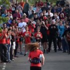 Varios participantes en una edición del Cross de Valdelagua.