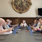 Reunión de los integrantes de la comisión de Turismo celebrada este jueves.