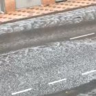 Las calles de El Burgo de Osma, cubiertas por el granizo que bajaba flotando.