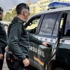 Miembros del Seprona en servicio.