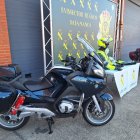 Motos camufladas y chalecos airbag en la Agrupación de Tráfico de Salamanca.