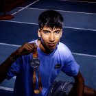 El joven fondista soriano, Beltrán Flores, muestra la medalla lograda en el Nacional Sub18.