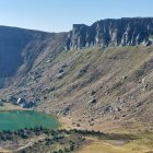 La Laguna de Urbión en una imagen captada hace tres días, con un claro color verdoso.