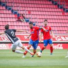El C.D. Numancia ganó a la UD Logroñés con un gol del canterano Miñana en los últimos minutos.