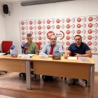 Ignacio Mialdea, secretario general de UGT Servicios Públicos de Soria;
Tomás Pérez Urueña, secretario general de UGT Servicios Públicos Castilla y León, y Rodrigo Martín, responsable de UGT del operativo incendios en Castilla y León.
