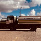 Camiones cisterna de la Diputación de Soria.