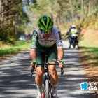 Antonio González en una etapa de la Vuelta a Galicia.