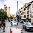 Soporte instalado junto a Ramon y Cajal para las cámaras de la ZBE.