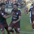 Los jugadores de la Segoviana celebrando el gol que les daba la victoria el pasado domingo ante el Sarriana.