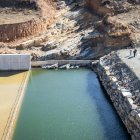 Imagen del estado actual de las obras de la presa.