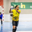 Los amarillos logran su primera victoria