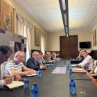 Reunión de los representantes de Agro Care en Diputación con representantes de municipios