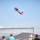 Modelos de más de tres metros surcan los cielos en la pista de Velilla de la Sierra.