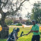Danil Berná celebra su segunda victoria en lo que va de 2025.