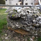 Sobre estas líneas, la llamada 'piedra del abanico'.