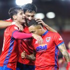 Los jugadores del Numancia celebran un gol en Los Pajaritos.