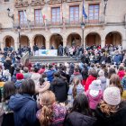 El colegio Infantes de Lara toma la plaza Mayor de Soria para reclamar derechos para la infancia.