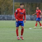 Héctor Peña en el momento de sufrir la lesión el pasado sábado. ROHICU