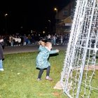La Navidad da comienzo en Golmayo con el encendido de un árbol navideño.
