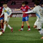 Dos errores defensivos condenan al equipo rojillo.