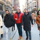 El secretario general del PSOECyL y candidato a la Presidencia de la Junta, Carlos Martínez, visita Zamora con motivo de la celebración de la Nochenueva.
