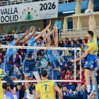 El Grupo Herce jugará a finales de este mes la Copa CEV, en la imagen la final de la Supercopa ante Guaguas.