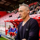 Ángel Rodríguez en el banquillo del CD Numancia.