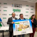 Presentación del cupón de la ONCE de Almazán.