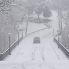 Carretera copada por la nieve en Castilla y Léon.